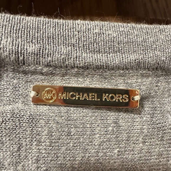 Michael Kors Poncho pullover sweater - Picture 6 of 6